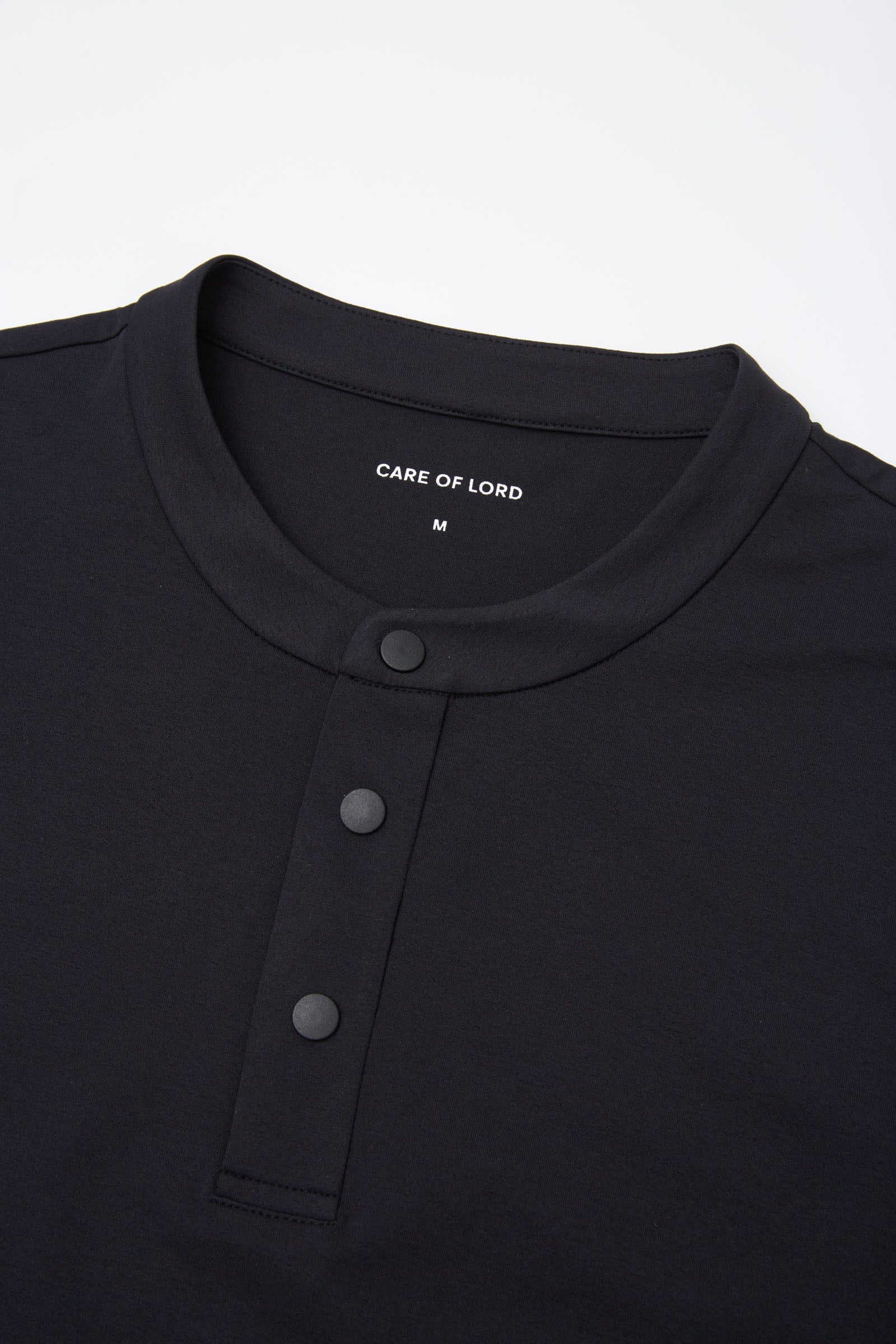 Lightweight Placket Design