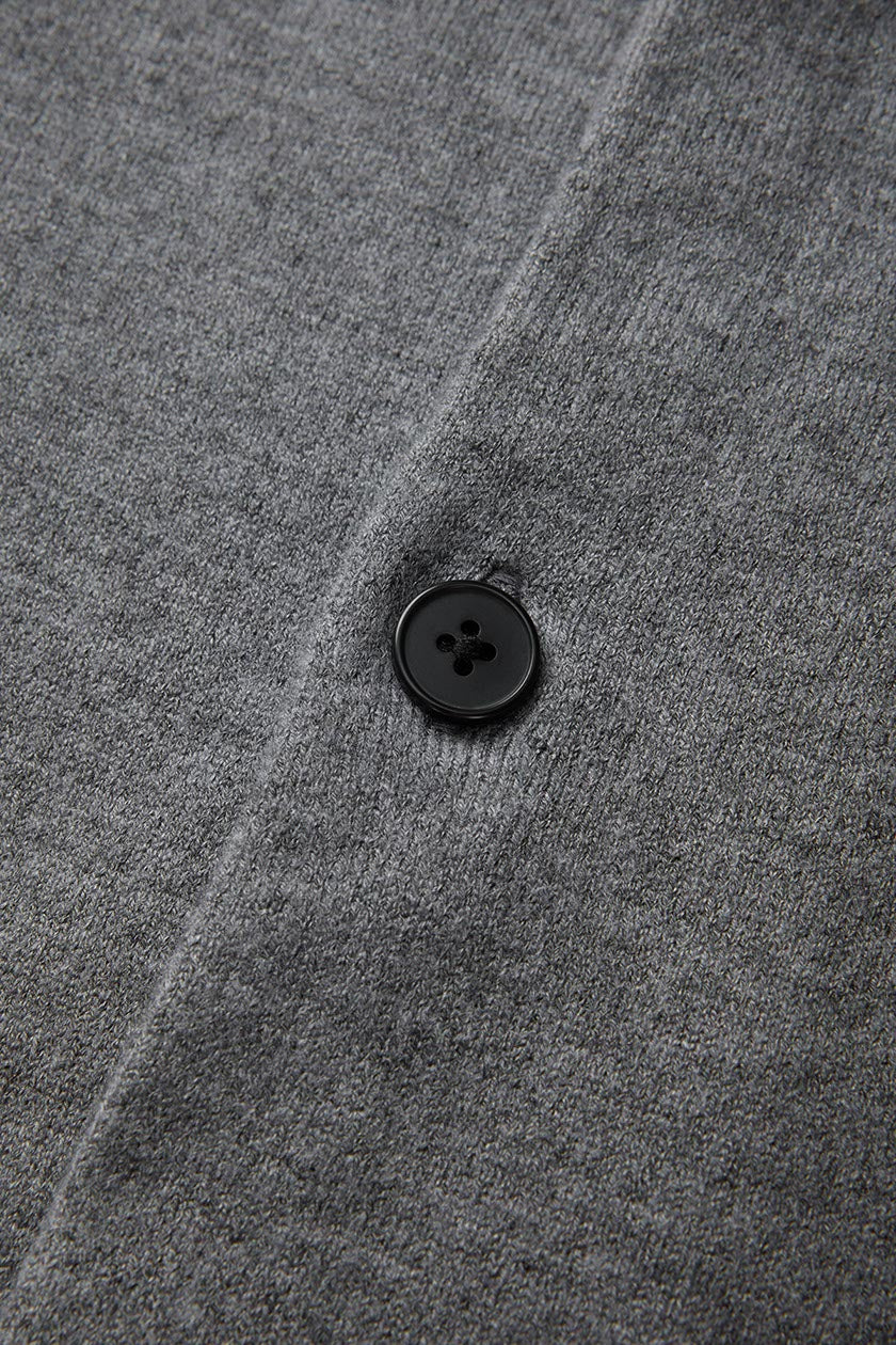 Resistant to pilling and shrinkage.