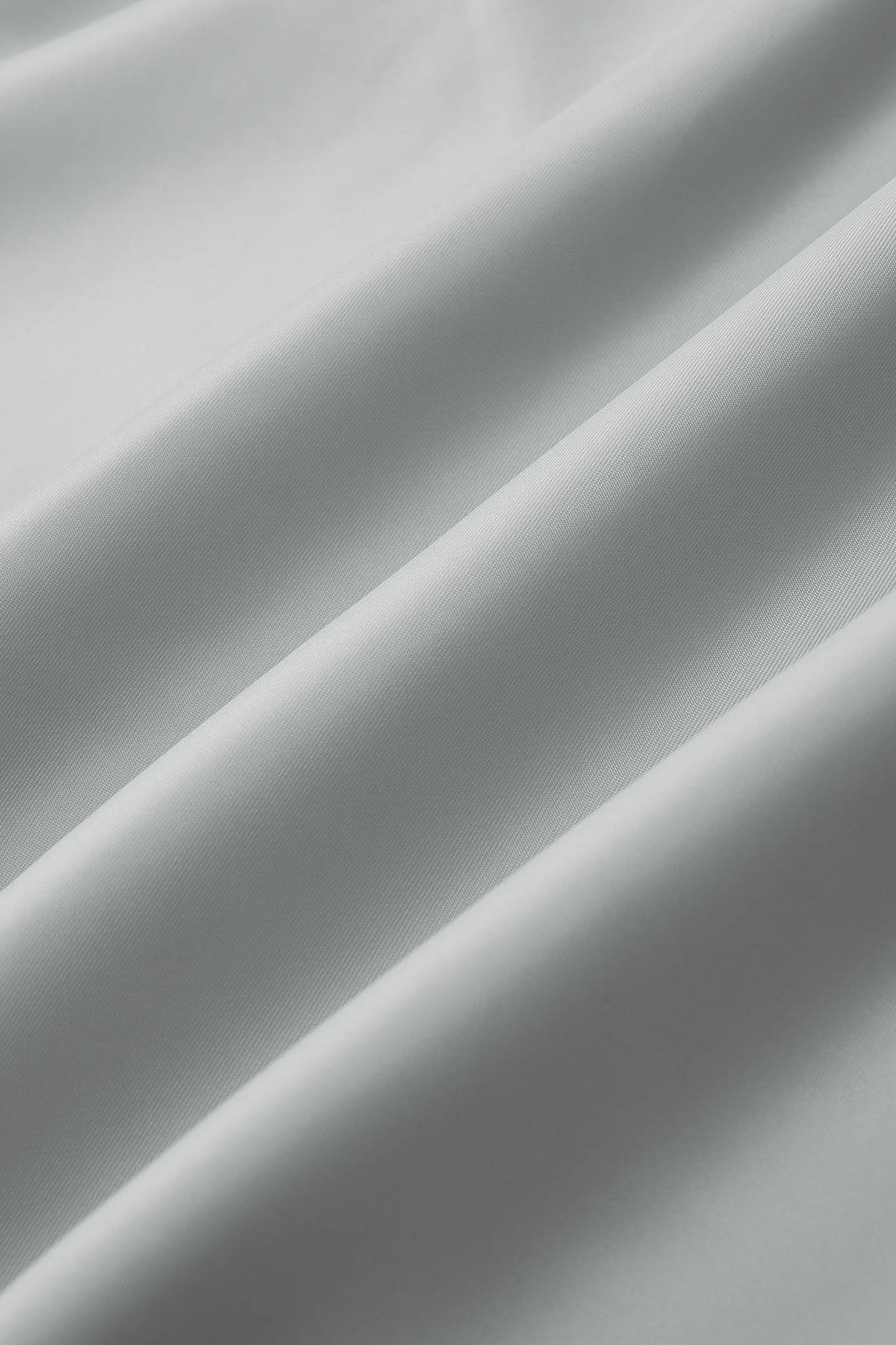 Abrasion- and wrinkle-resistant fabric