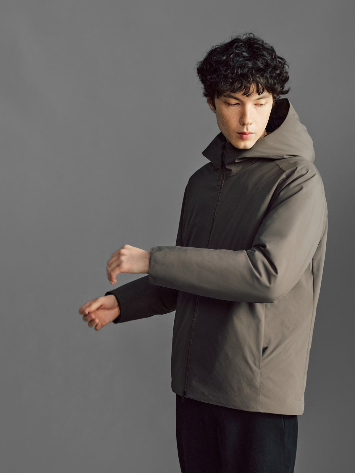 Poseidon LT Hooded Down Jacket