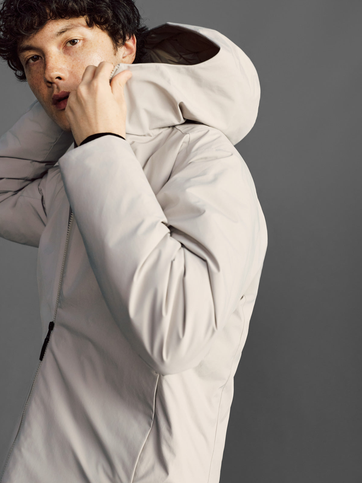 Poseidon LT Hooded Down Jacket