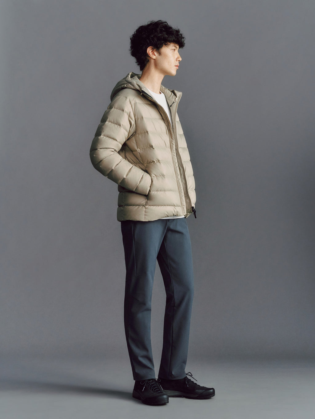 Garuda Lightweight Hooded Down Jacket